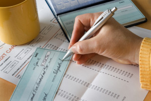 pay bills