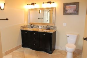 13-2511-n-lindberg-wichita-master-bath